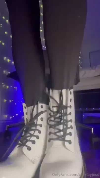 I love teasing you in my doc marten boots 