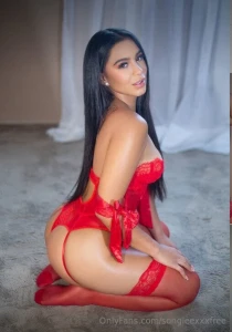 This photo 5 seconds before i started fingering myself wanna see what