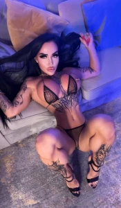 May is getting hotter i m feeling extraaa naughty this month so tell