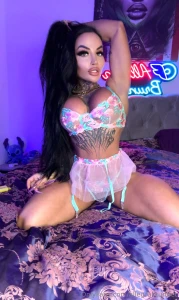 Wanna talk dm me part 2