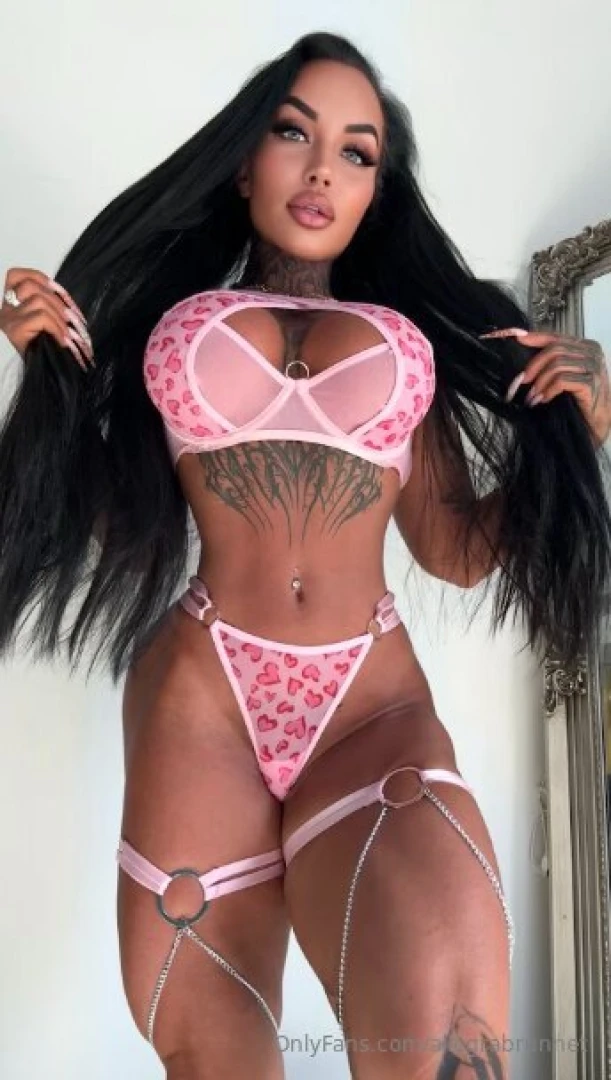 Come closer i ll show you how mommy takes control 