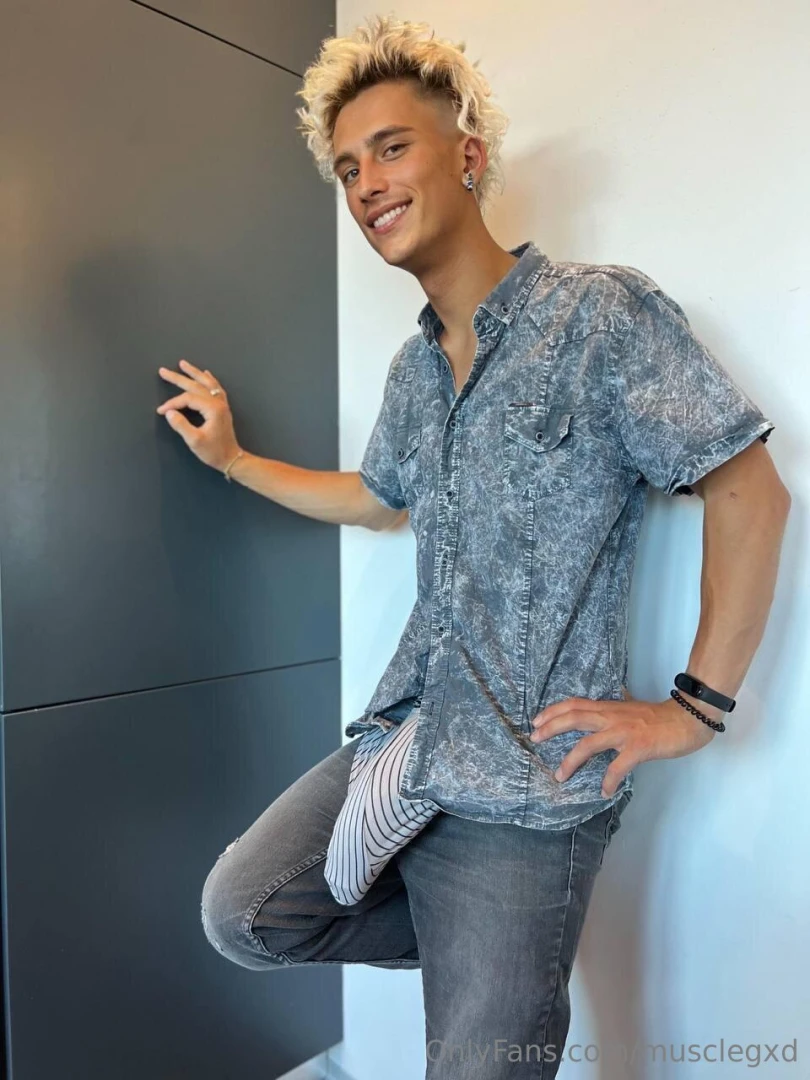 Hey guys have you seen this boy omg look who i found here jack_scott part 29 