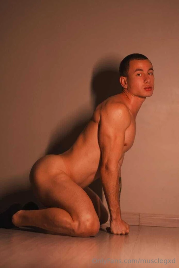 Uaidegoias huge twink vers 22y 8 26 inches and a big ass naughty cute 