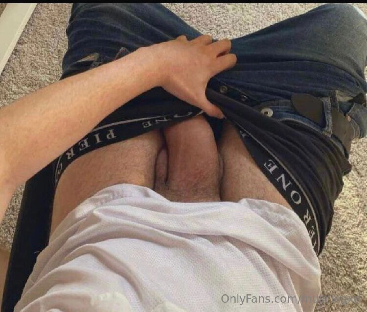 Omg only 4 90 for very hot content a week 1 1 for biggest hot content part 62 