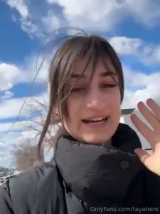 Look how beautiful the sky is today despite the wind and cold