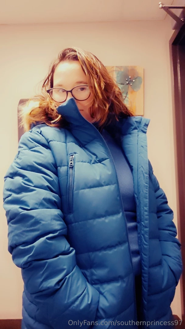 Good morning you sexy mother lovers it s too cold to be working 