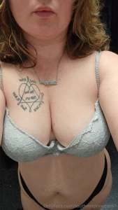 Good morning my sexy mother lovers how yall doing today just another