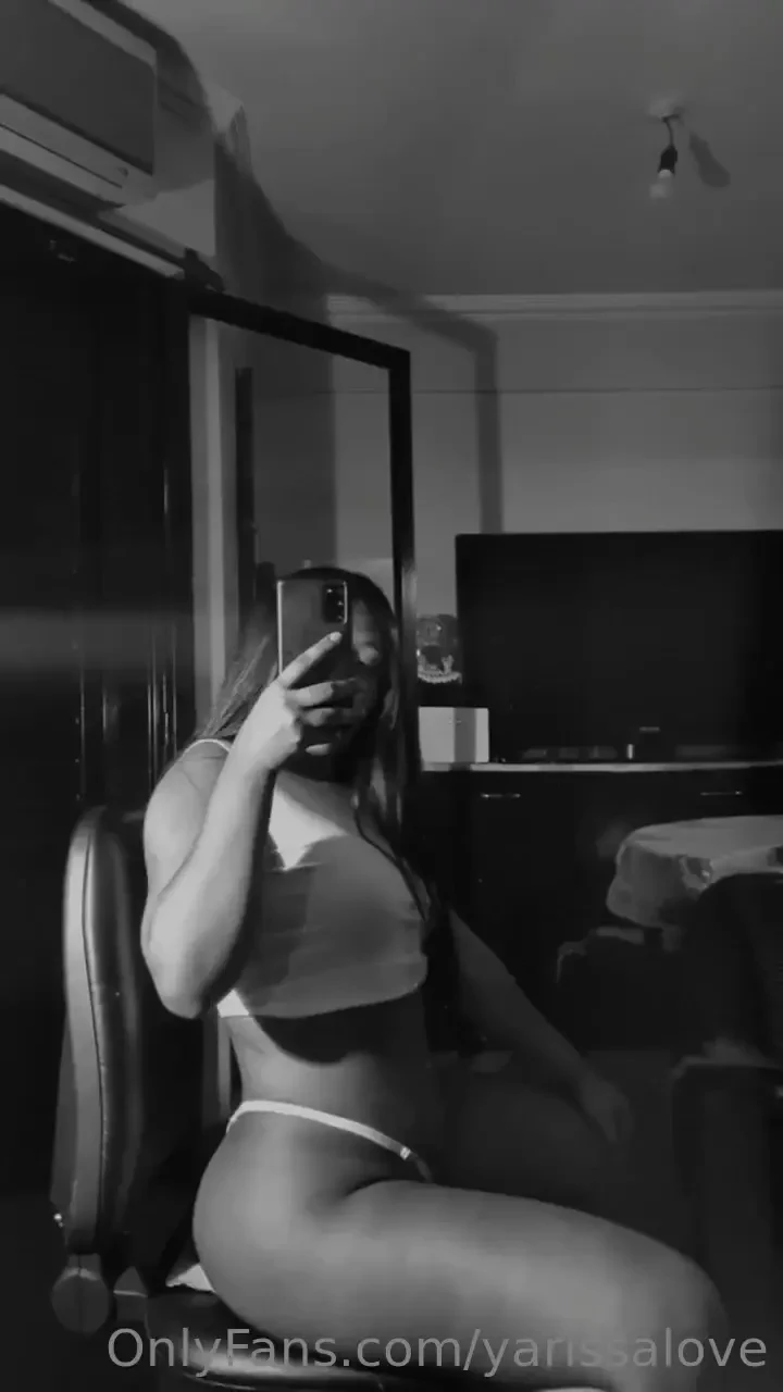 I m just right here waiting for you lets have some fun 