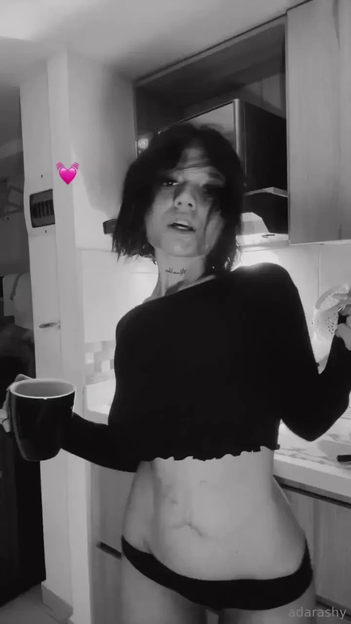 Do you like seeing me in the kitchen 