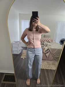 I rubbed my pussy after this but i still have to check the video and part 2