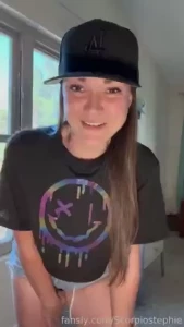 Ok ok ok im in a gooooood mood tittytuesday tittyreveal bouncy