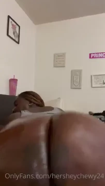 Ass clapping for you 