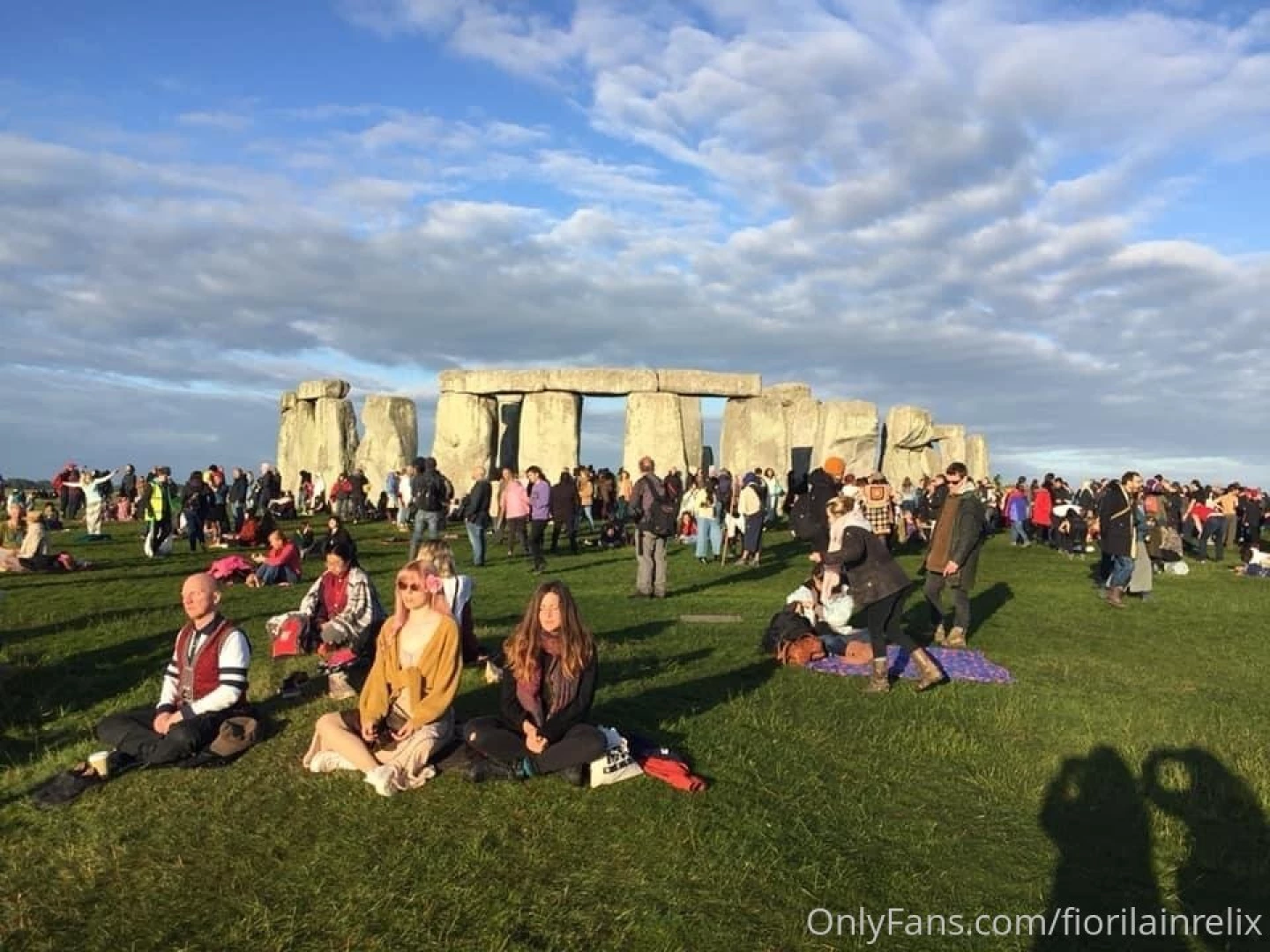 Happy summer solstice guys happy monday and happy new week today is part 2 