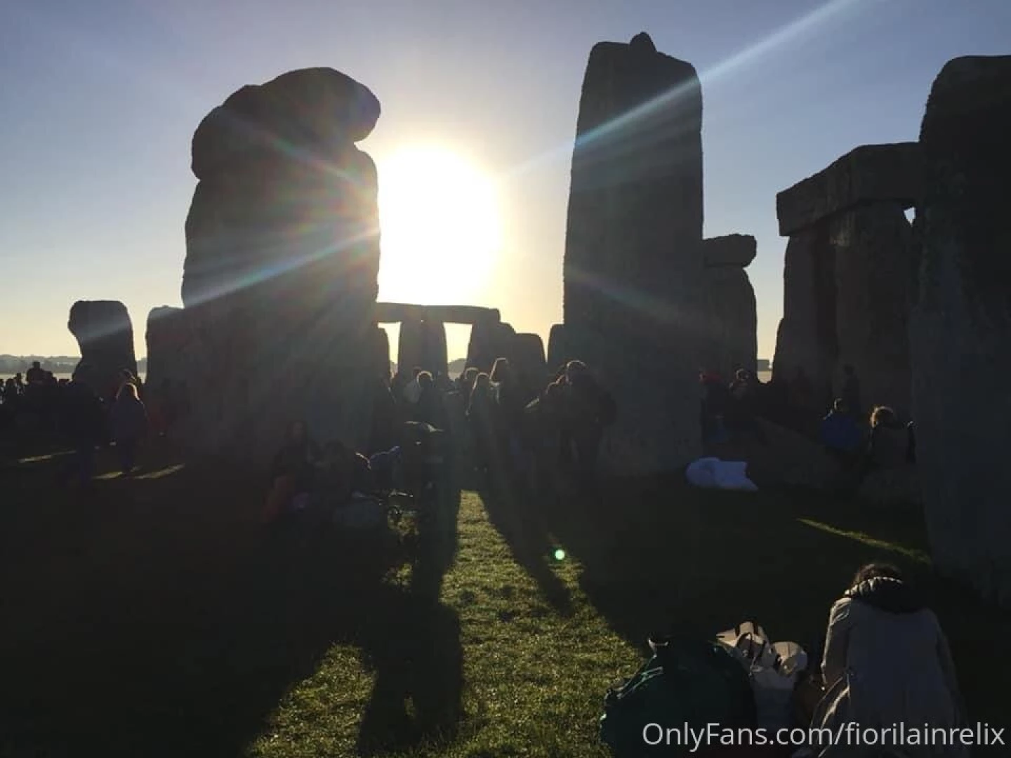 Happy summer solstice guys happy monday and happy new week today is part 3 