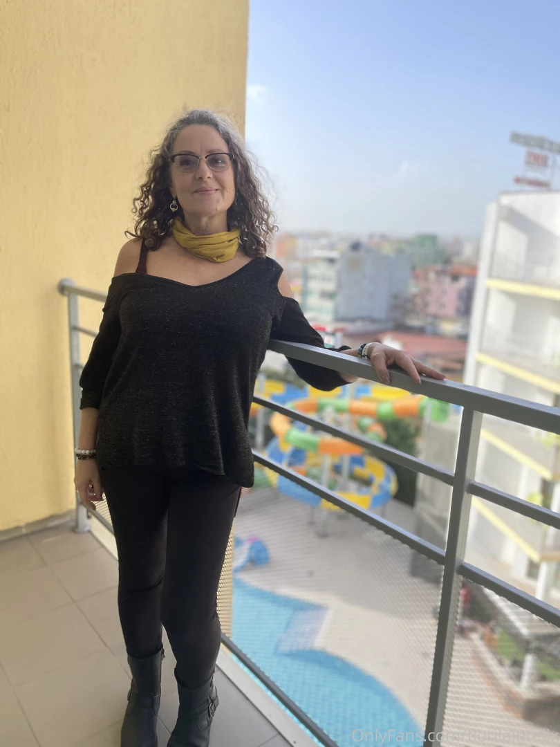 Some more pictures from my last days here hope you are well part 12 