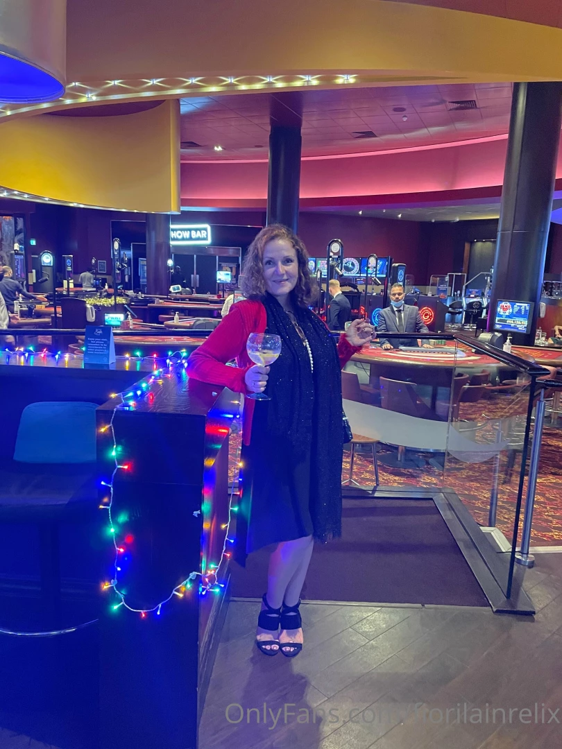 Happy new year2022 wishing you to be healthy happy and prosperous part 1 