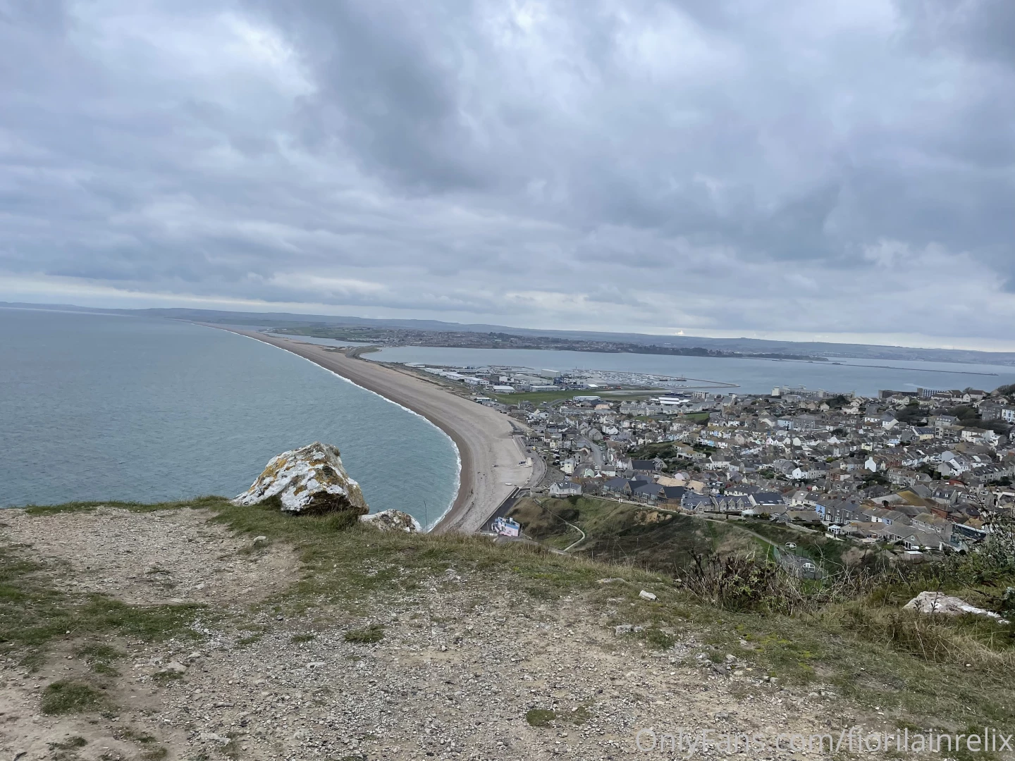 Hope you are having wonderful friday and you are ready for a fabulous part 5 