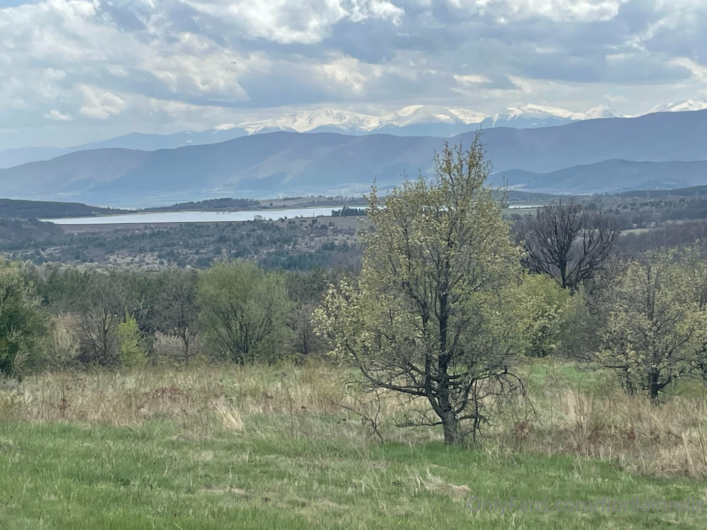 Happy weekend guys enjoy your free days i am having really good time 