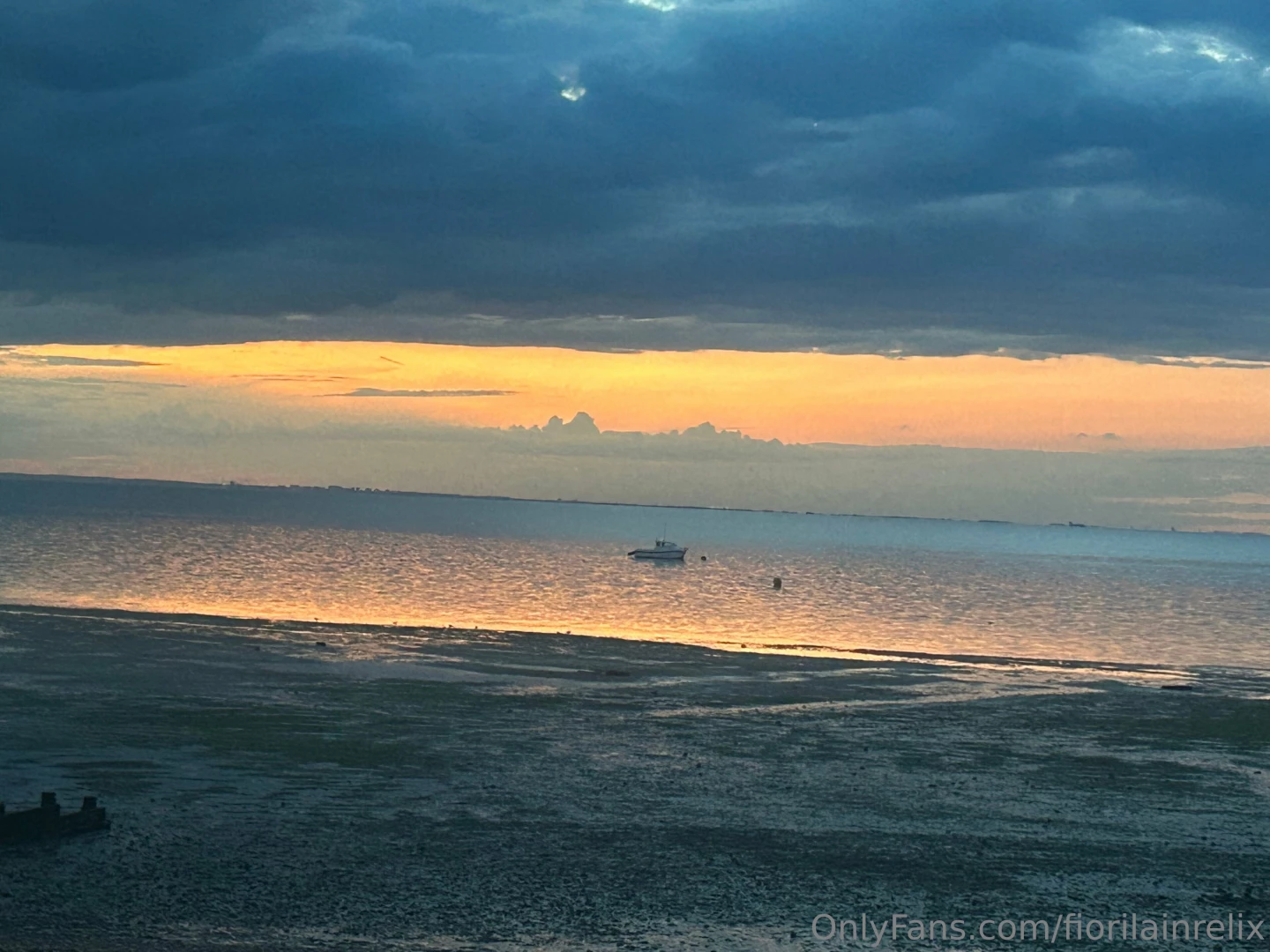 Have a lovely day guys i am on the beach but soon i am going back home part 11 