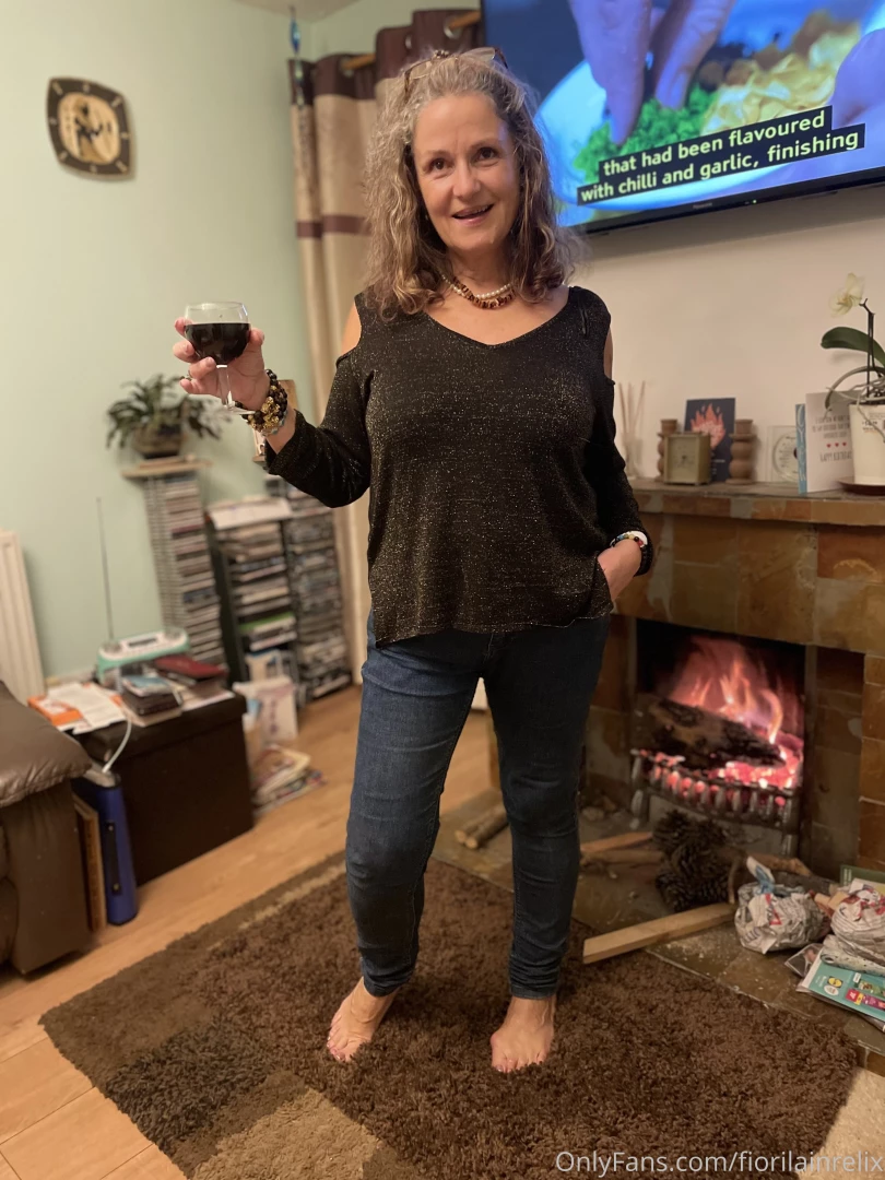 Happy halloween guys good night and happy new month from tomorrow part 6 