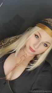 All of my new content is on snapchat for now add me penrosepeachh