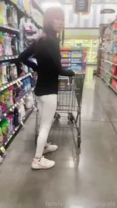 I m stuck in aisle 69 buttplug anal analtraining gape asshole
