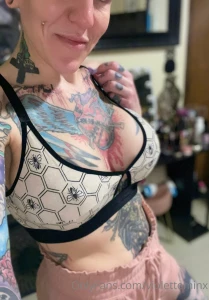 Just a little pic from me to you