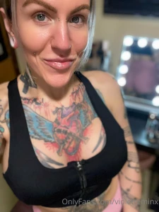 Au naturel or a little makeup part 1