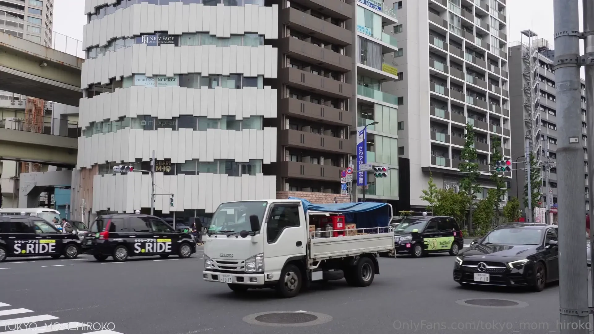 Azabu juban is a very nice part of tokyo with many upscale restaurants 