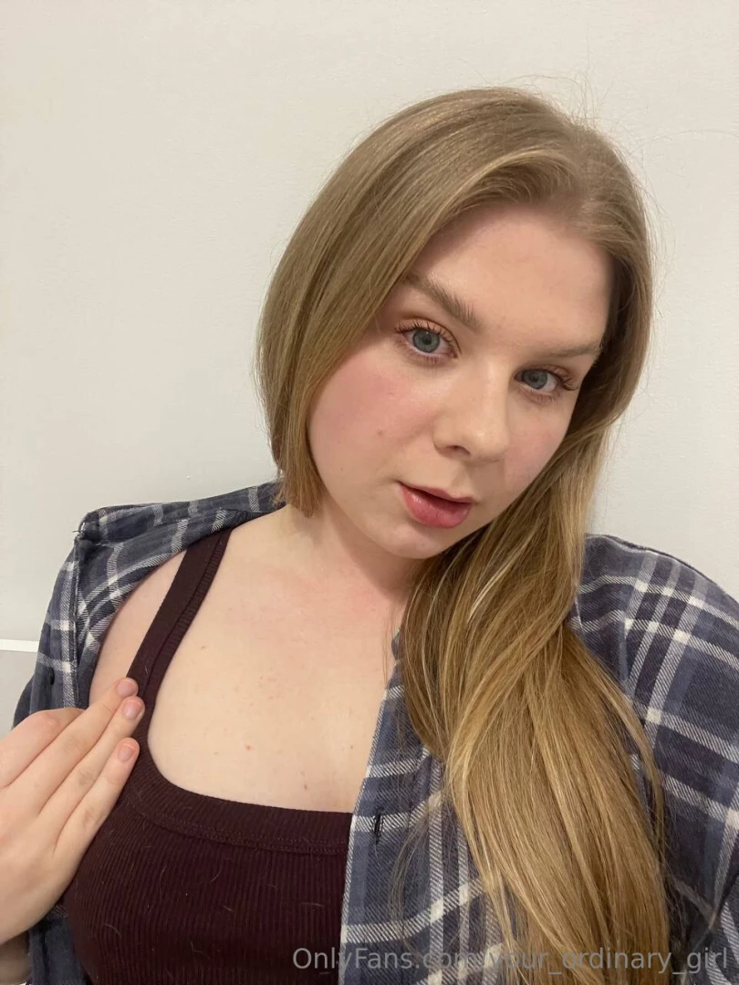 Felt a little cute today so here s a tiny peek part 1 