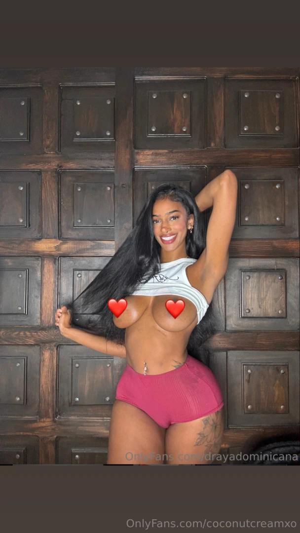 Famous dominican baddie alert drayadominicana has specials all week part 13 