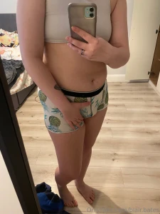 Where are my bisexuals at because i m packing 5 inches in my pants