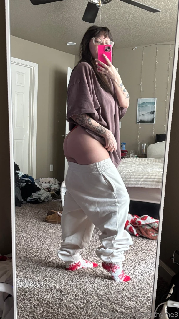 Booty gains appreciation post been working hard and it s paying off 