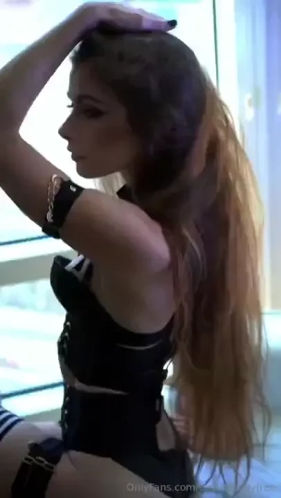 Hold my leash for me new b g vids pics with casketdaddyx cumming out 