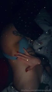 A si za malo vro ega rajcanja za poredne igrice ali pa za happy end