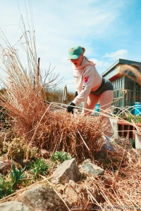 Talk about tall grass hehe i cut it down to size though part 4