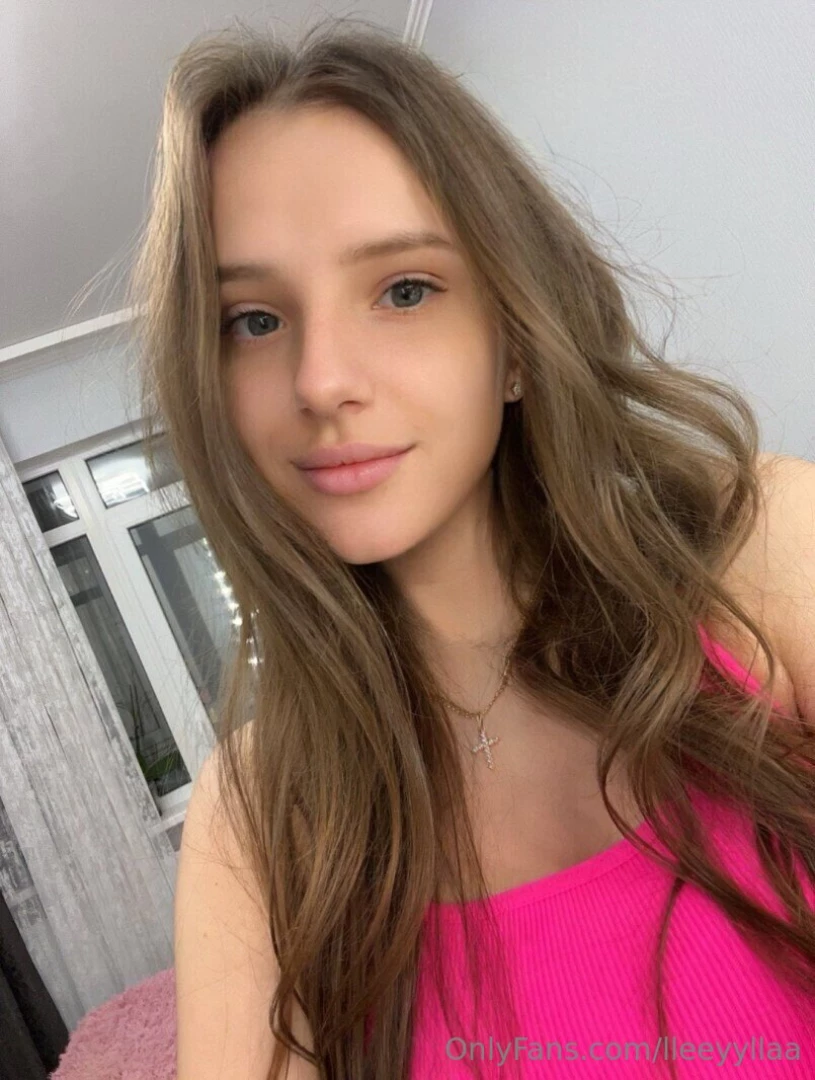 This cutie small_mia has never had a boyfriend and wants to see an part 18 