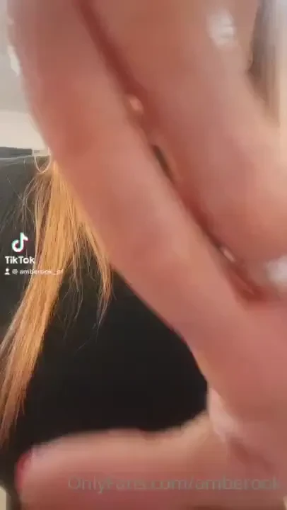 Wet fingers wet pussy ambervipok 