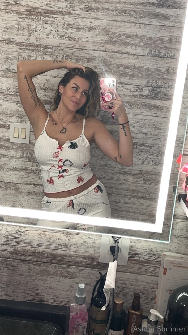 I like my morning hair it makes me look hot 