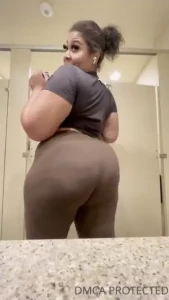 Panties or no panties check your dm to find out