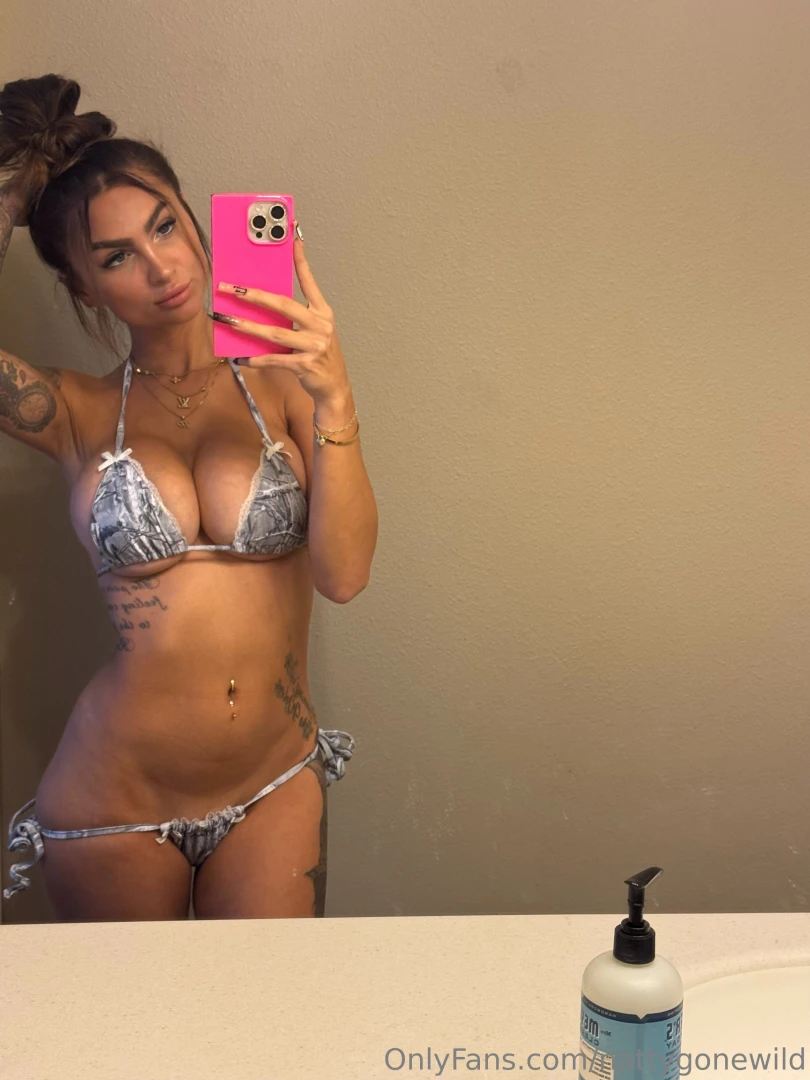 I wish i was drooling all over ur cock that sounds so good right now part 102 