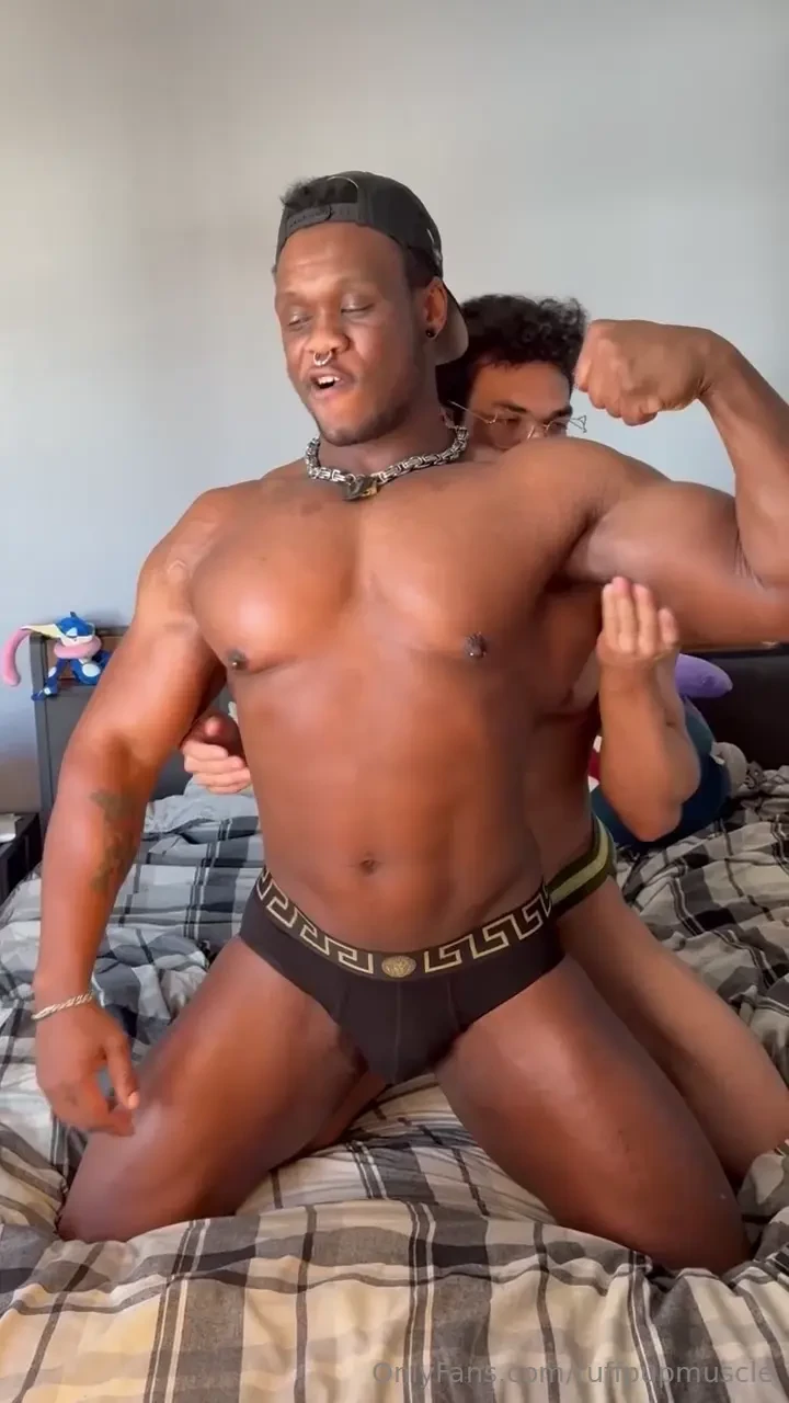 Feel up your bros man 