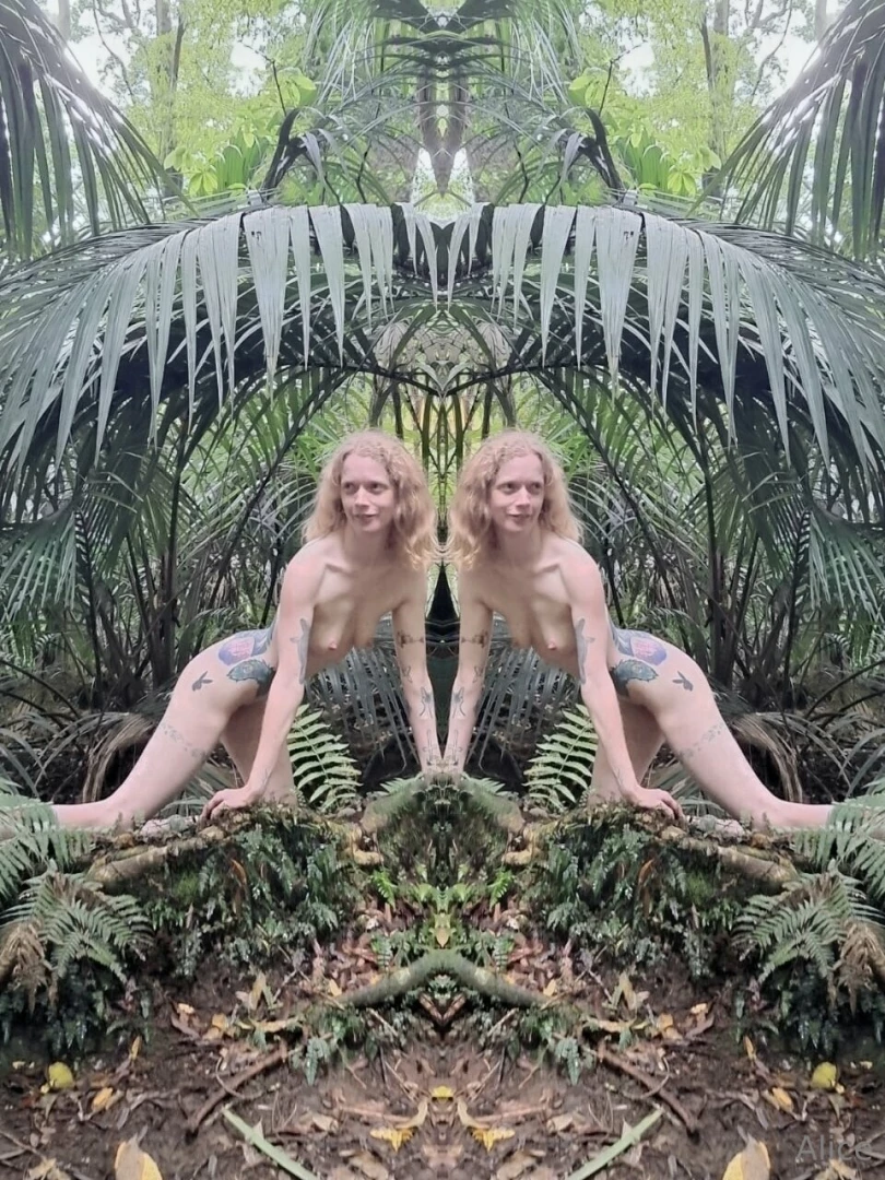 Left or right part 15 