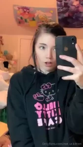 I hope youre all excited as i am 3 ik this isnt very sexy nudey of me