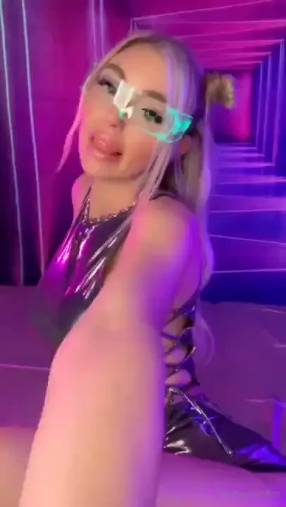 Live show is at 6 pm est part 1 