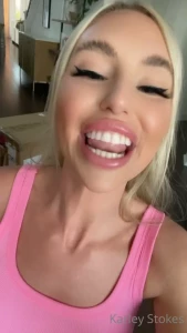 karleystokes - You can control my fuck machine on the live show friday 6 00 pm est 