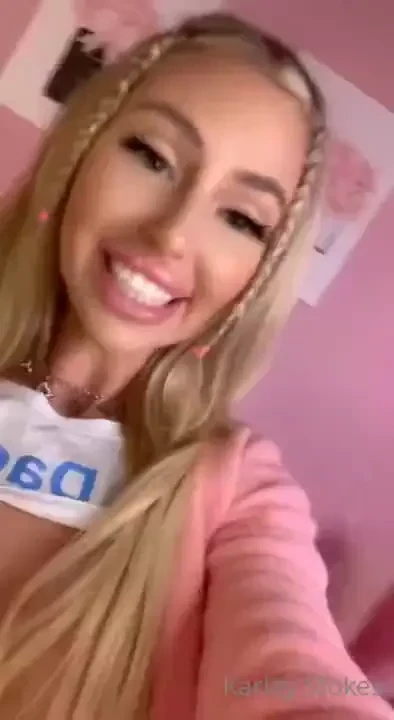 Live show is at 6 pm est set your alarm 
