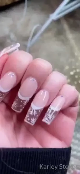 Do you like my xmas nails 