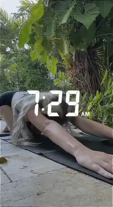 Good morning would you do yoga with me 