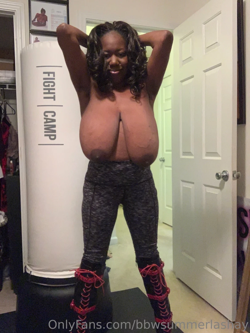 bbwsummerlashay - Good afternoon about yesterdays lunch shoot tits just hanging who is part 4 